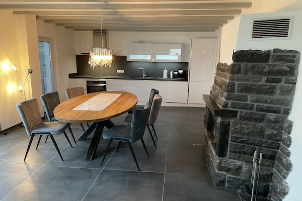 Op 1,0 km van centrum Monschau: modern vakantiehuis voor 6 personen - thumbnail 5