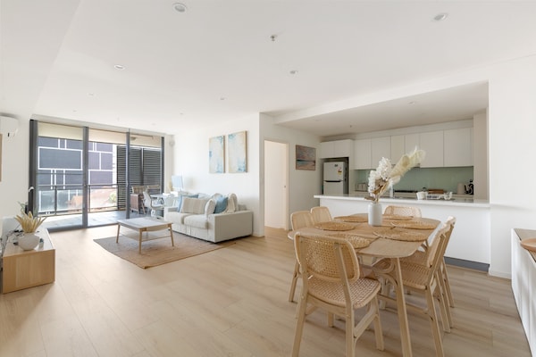Licht en ruim appartement in Wolli Creek voor 6 personen - thumbnail 2