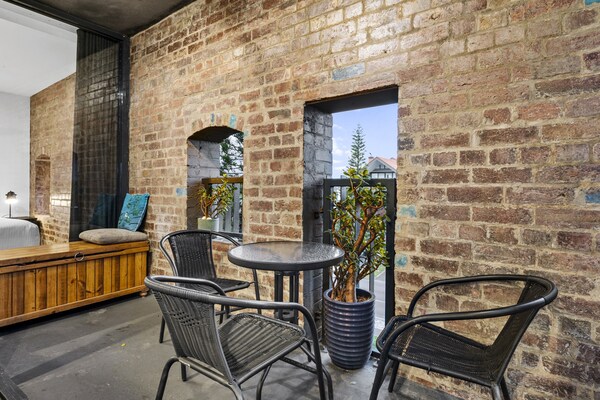 Licht appartement op 2 minuten van het strand in Port Melbourne - thumbnail 3