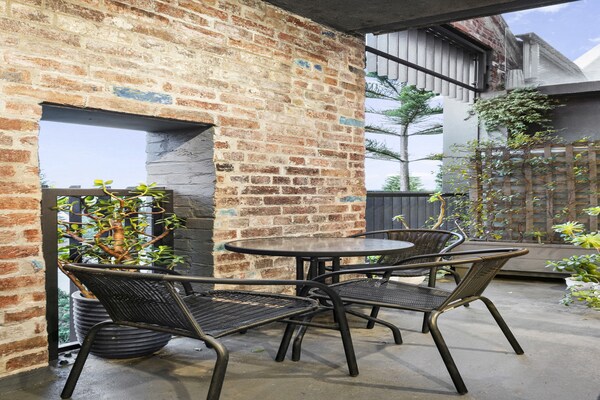 Licht appartement op 2 minuten van het strand in Port Melbourne - thumbnail 4