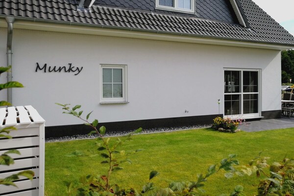 6-persoons vakantiehuis in Breege met sauna en zonnig terras - thumbnail 2