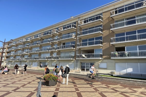 Appartement in het centrum van De Haan met zwembad en strand dichtbij - thumbnail 2