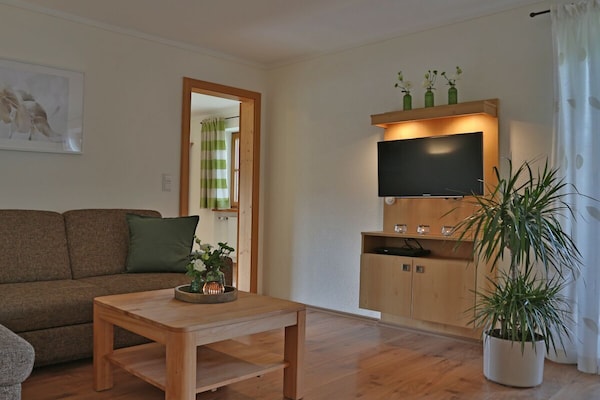 Modern vakantiehuis Rosemary in Inzell met berguitzicht - thumbnail 2
