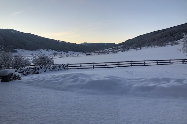 Op 1,0 km van de piste: Ruim vakantiehuis in centrum Mauterndorf - thumbnail 4