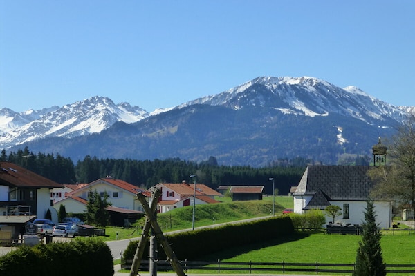 Ruim vakantiehuis met uitzicht op de bergen in Fischen i. Allgäu - thumbnail 3