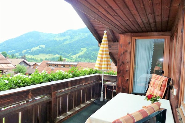Rustgevend vakantiehuis met bergzicht in Bad Hindelang - thumbnail 5