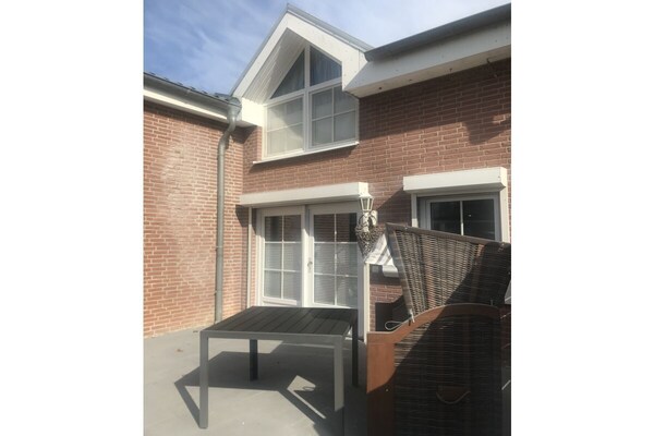 Licht vakantiehuis met zonneterras in Bojendorf, Fehmarn - thumbnail 2