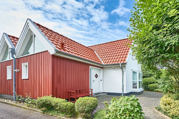 Centraal gelegen vakantiehuis in Cuxhaven-Duhnen voor 3 personen - thumbnail 1