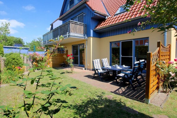 Luxe vakantiehuis in Prerow met zonneterras en tuin - thumbnail 2