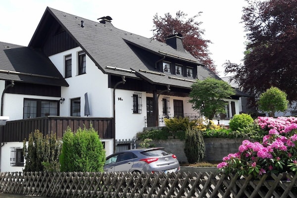 4-persoons vakantiehuis in het centrum van Willingen - thumbnail 4