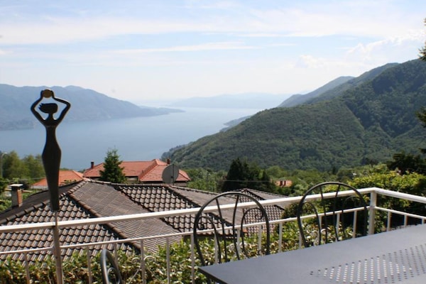 6-persoons vakantiehuis met panoramisch uitzicht in Trarego-Viggiona - thumbnail 5