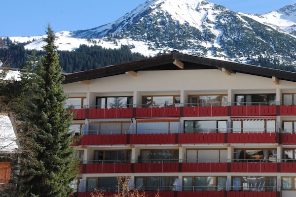 4-persoons vakantiehuis aan de piste in Mittelberg - thumbnail 2