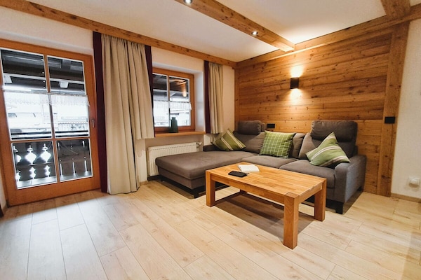 Centraal gelegen vakantiehuis aan de piste in Reit im Winkl - thumbnail 4