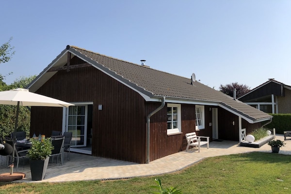 Centraal gelegen vakantiehuis in Kronsgaard voor 5 personen - thumbnail 2