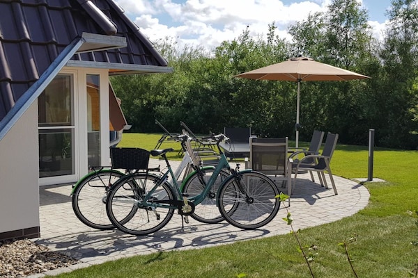 Centraal gelegen vakantiehuis in Dorum Neufeld voor 6 personen - thumbnail 3