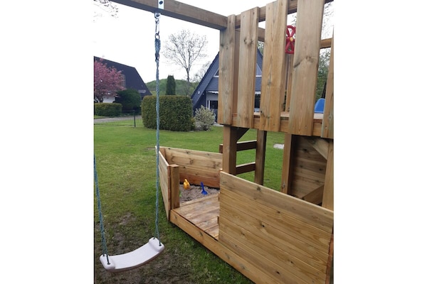 Ruim vakantiehuis in Damp voor 8 personen met open haard - thumbnail 6