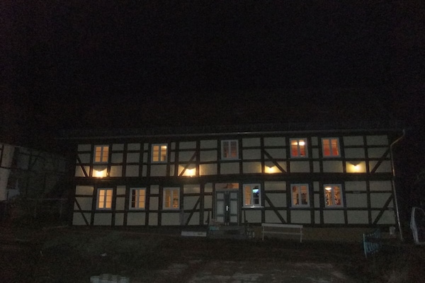14-persoons vakantiehuis in het centrum van Tanne - thumbnail 3