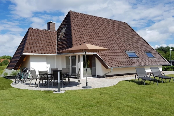 Centraal gelegen vakantiehuis in Dorum-Neufeld voor 6 personen - thumbnail 1