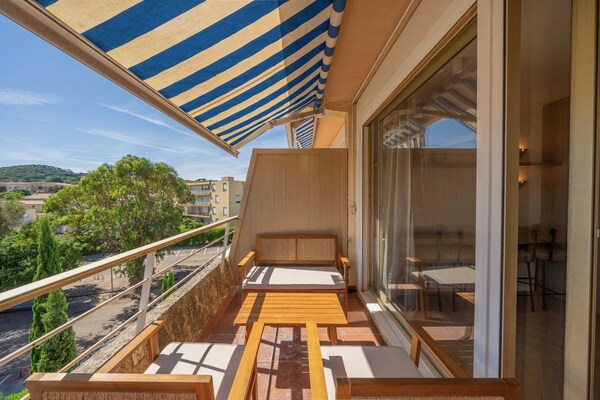Charmante studio met balkon in het hart van Saint-Tropez - thumbnail 3