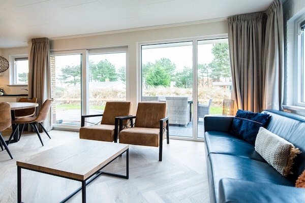 Op 1,0 km van centrum Buren: Ruime bungalow voor 6 personen op Ameland - thumbnail 6