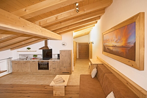 Sfeervol vakantiehuis in Bernau met panoramisch uitzicht op Chiemsee - thumbnail 6