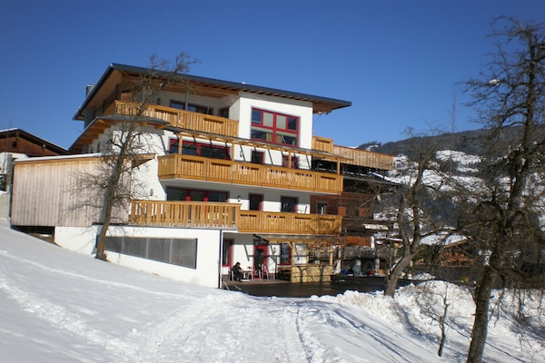 311949 - Hippach