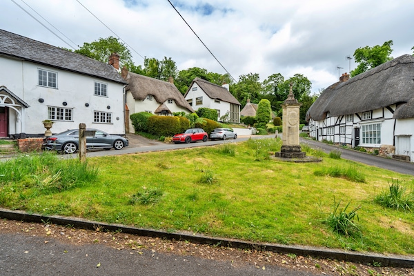 Poundtree - Hampshire