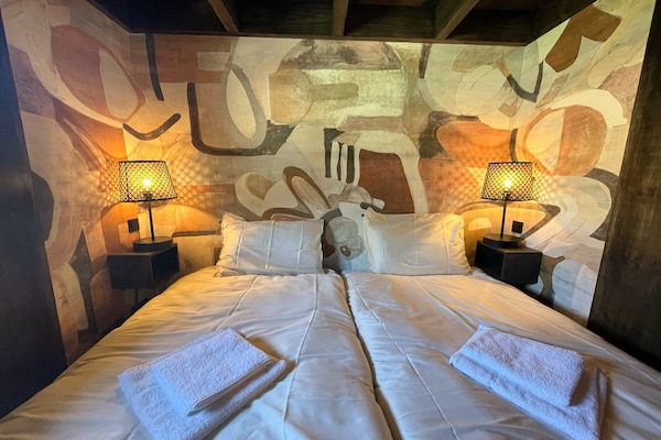 6-person Dune Lodge with Charging Station & Extra Parking Space - thumbnail 5