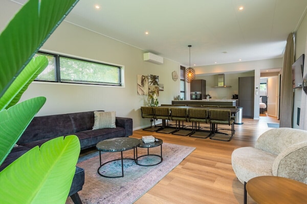781326 - thumbnail 3