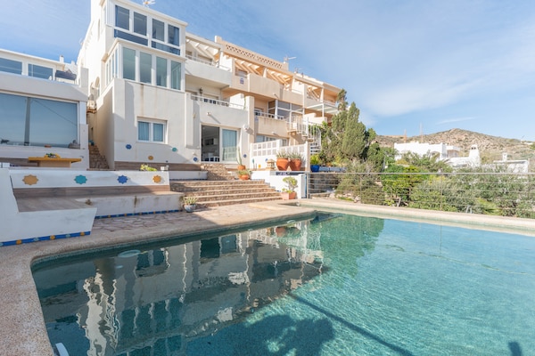 CT 408 AL - Faro's San José Beach & Private Pool - thumbnail 1