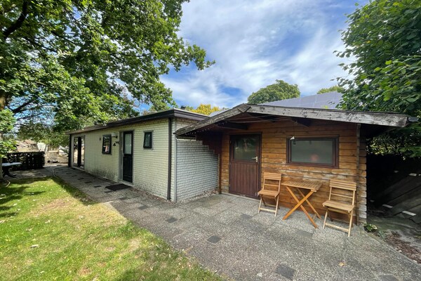 Sfeervol chalet Zonnedauw: bosrijk genieten in Uden voor 4 personen - thumbnail 2
