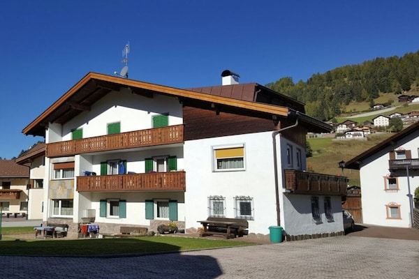 36525 - Val Gardena