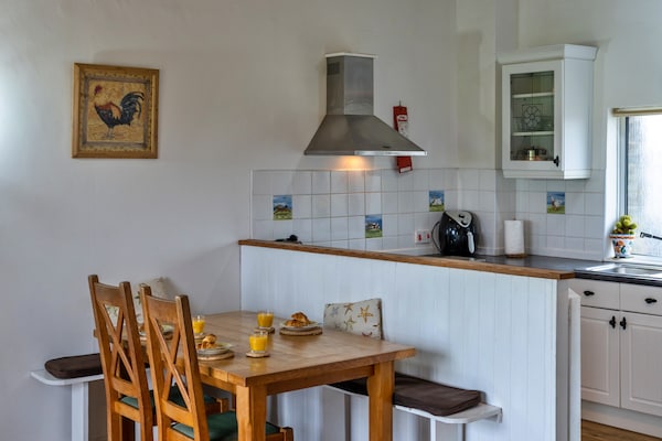 Squire, Quinceborough Farm - thumbnail 3