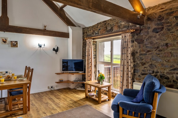 Mucklow, Quinceborough Farm - thumbnail 6