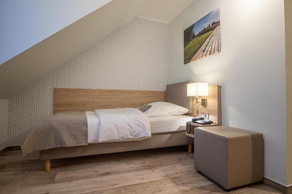 Wolfsburg Fallersleben Standard Family Room - thumbnail 3