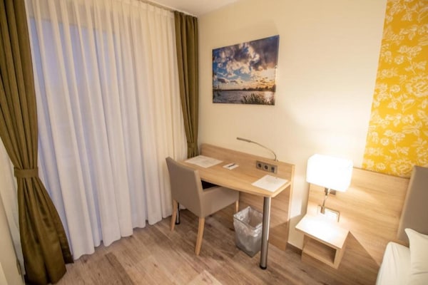 Wolfsburg Fallersleben Family Room - thumbnail 3