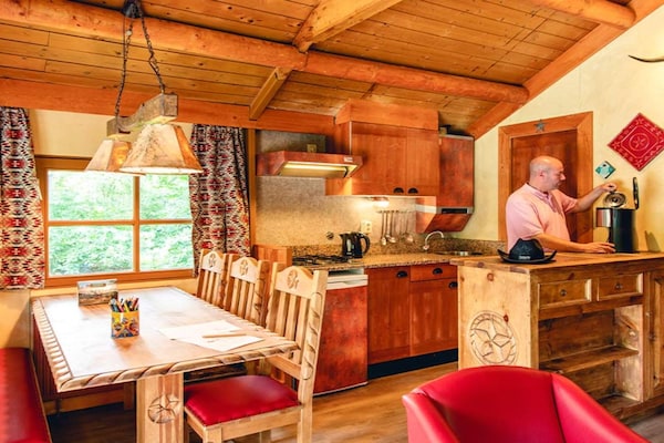 Cowboy Cottage - thumbnail 4