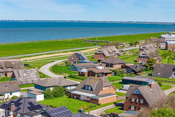 318651 - thumbnail 2