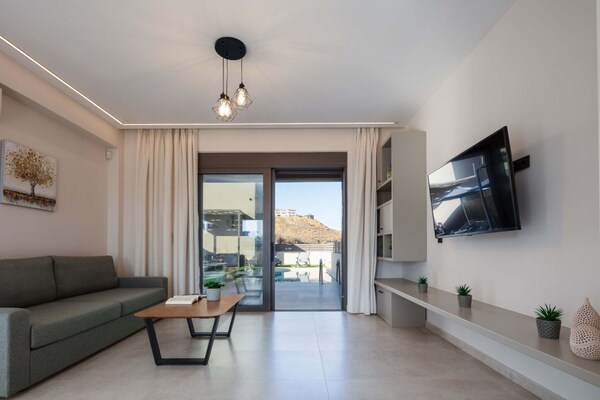 Panormo - Villa - thumbnail 2