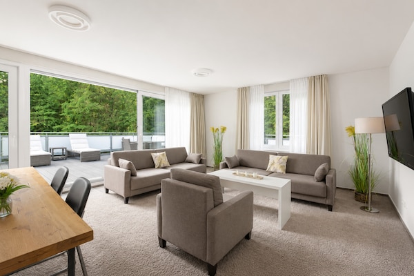 Sunday Hotel des Norden Presidential Suite - thumbnail 2