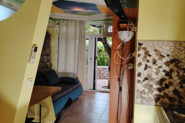 Comfort Kostrena Apartments Rijeka -Studio Apartment with terrace (7) - thumbnail 5