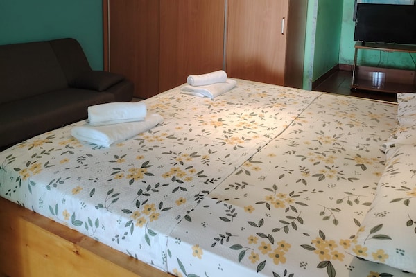 Comfort Kostrena Apartments Rijeka -Studio apartment with terrace near the sea (6) - thumbnail 4