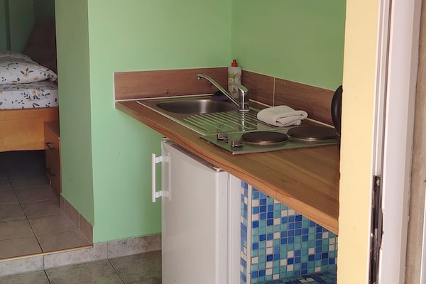 Comfort Kostrena Apartments Rijeka -Studio apartment with terrace near the sea (6) - thumbnail 2