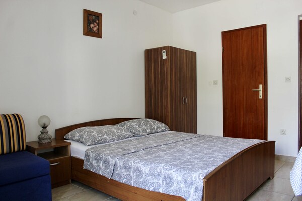 Apartments Jozo Baška Voda - Comfort Studio Apartment with Balcony  (NO 7) - thumbnail 6