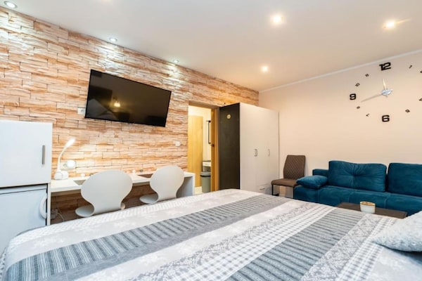 Bračić Premium Apartments with Outdoor Pool and Sauna - Quadruple Room - thumbnail 5