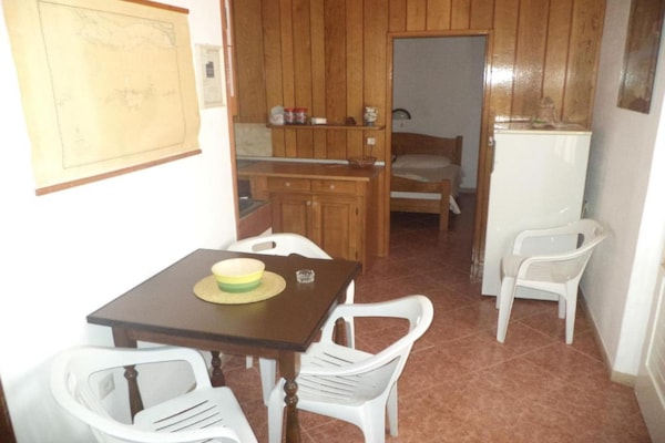 Apartment Riva - Two Bedroom Apartment with Sea View (1) - thumbnail 2
