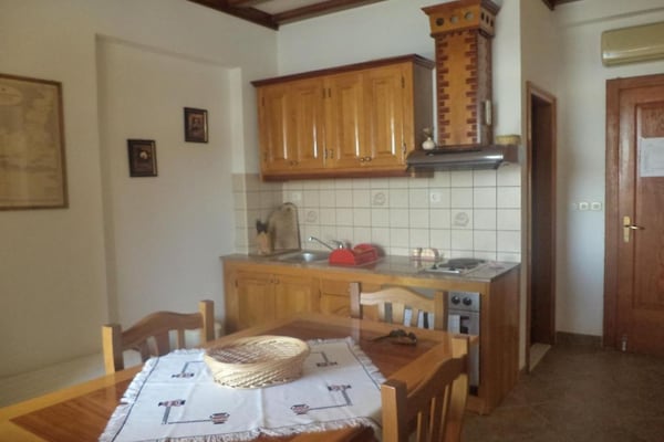 Studio Apartment Arch1 - One Bedroom Apartment with Terrace(3) - thumbnail 2