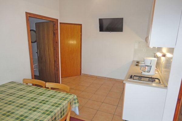 Villa Matan - Two bedrom apartment (D) - thumbnail 1