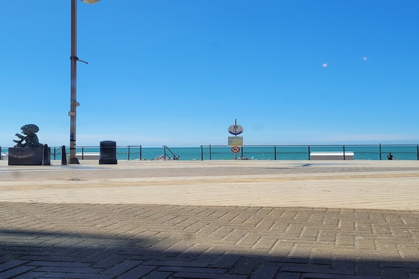 4-persoons appartement aan de boulevard van Middelkerke - thumbnail 5