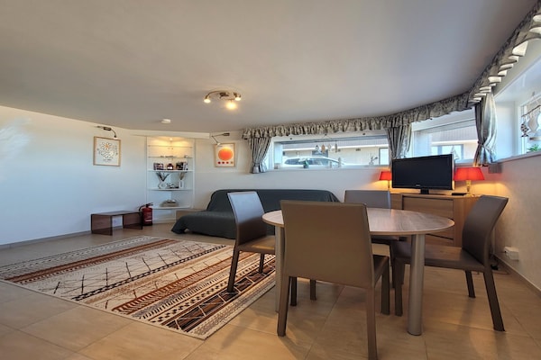 4-persoons appartement aan de boulevard van Middelkerke - thumbnail 4